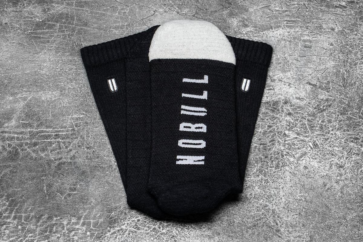 Nobull Crew Men's Socks Black | Australia (CZ6704)